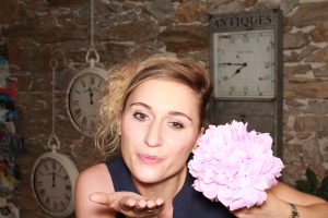 Julie, fleuriste ptofessionnelle Au Vertige à Nantes